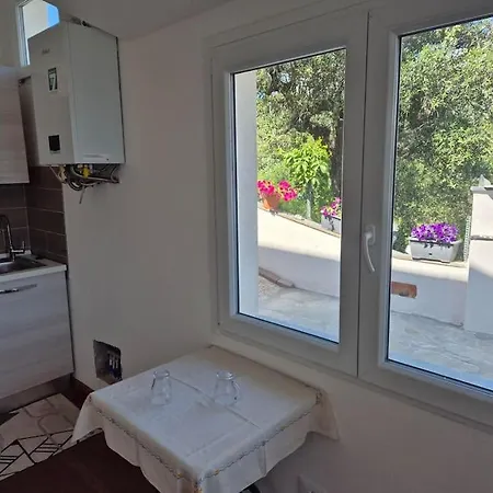 Santa Giulia Wide Sea View Flat * Crocetta (Liguria)